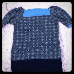 Day trip light weight sweater